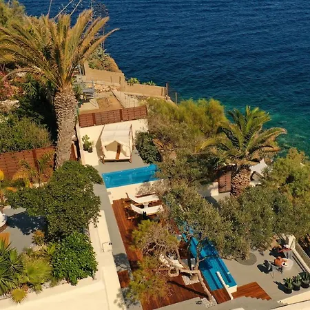 Hotel Pafsilipon 5*