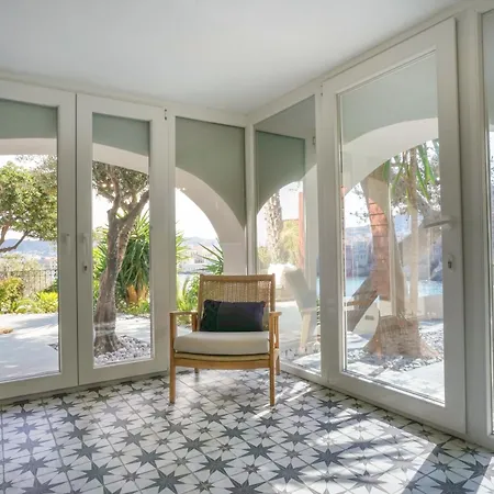 Pafsilipon Отель